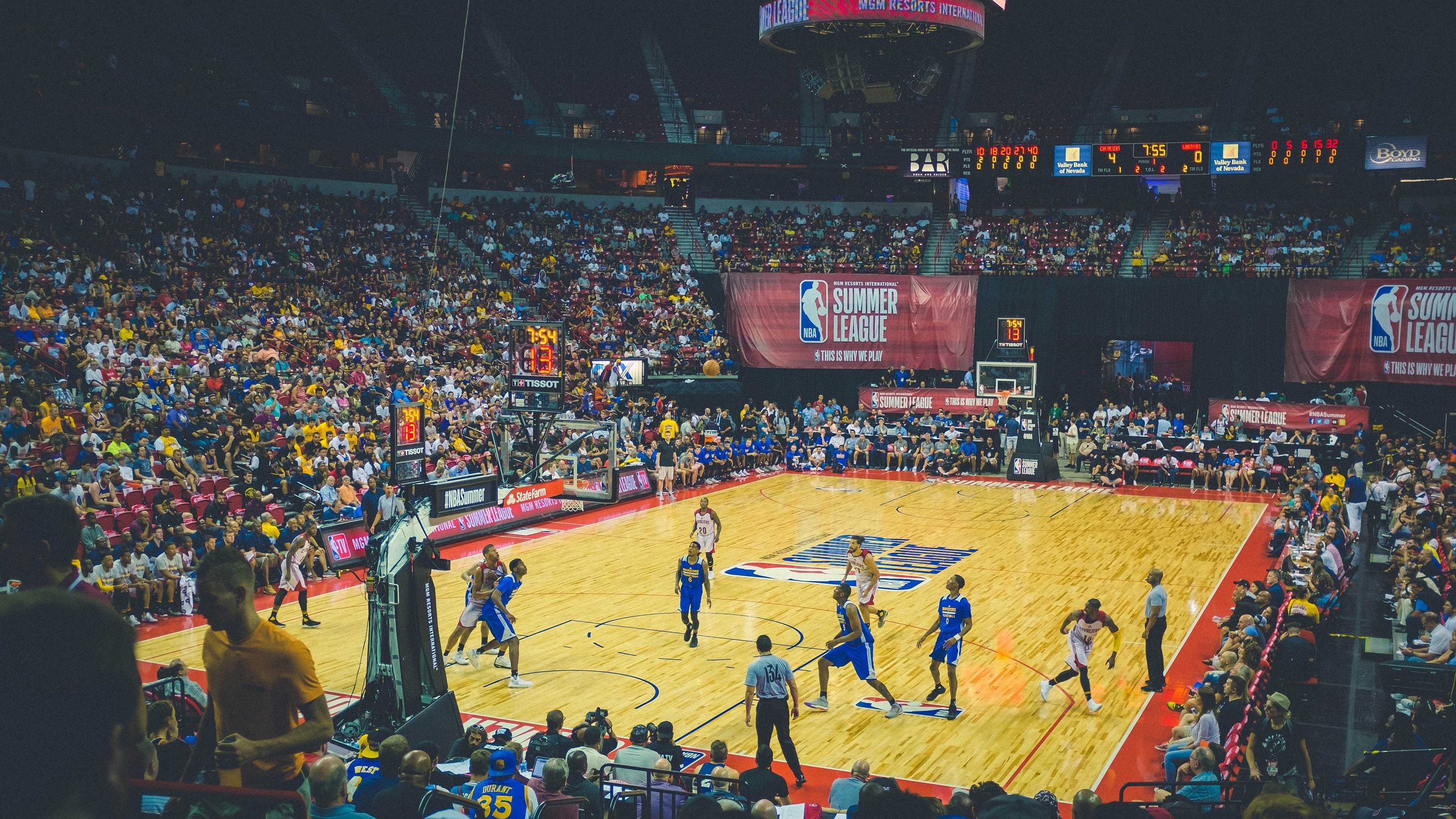 梅西带领阿根廷迎接世界杯，状态火热